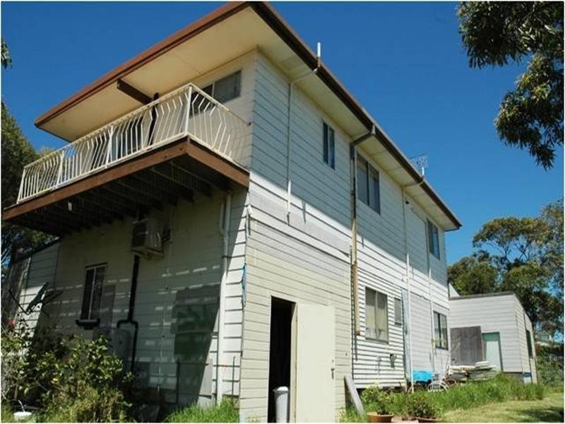 24 Pyang Avenue, Malua Bay NSW 2536