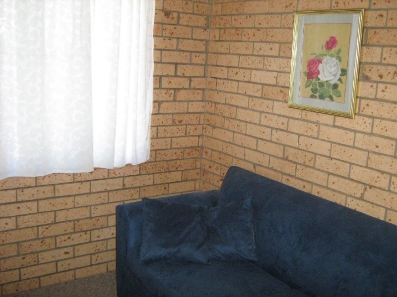 1/30 Matthew Parade, Batehaven NSW 2536