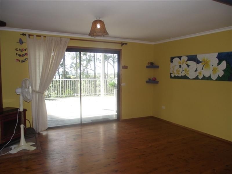 24 Hazel Road, Moruya Heads NSW 2537