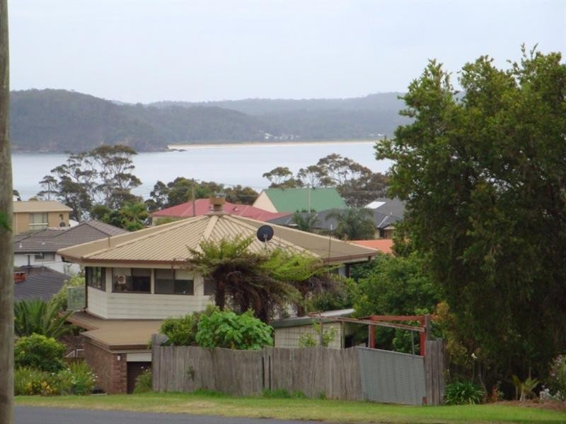 24A Ocean Road, Batehaven NSW 2536