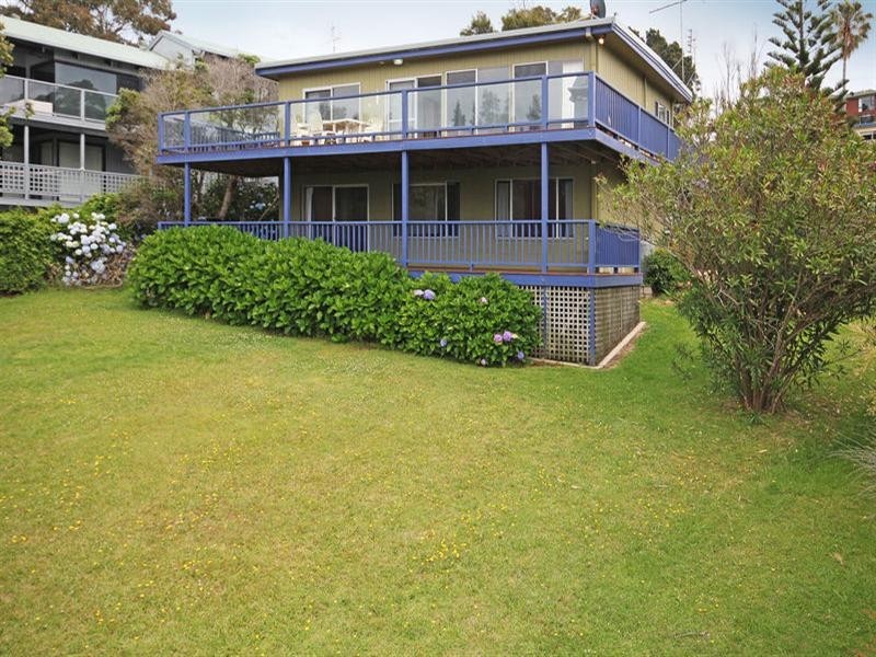 25 Tallawang Avenue, Malua Bay NSW 2536
