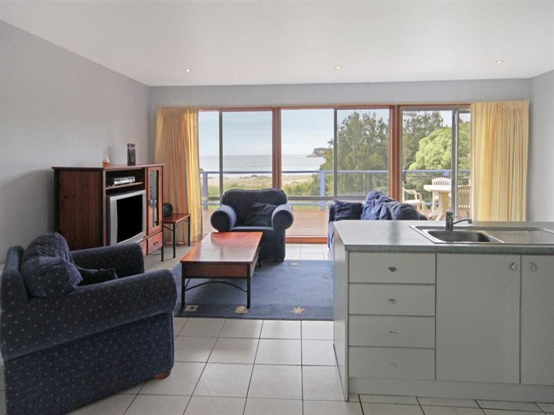 25 Tallawang Avenue, Malua Bay NSW 2536