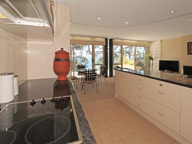 5b Barbara Crescent, Denhams Beach NSW 2536