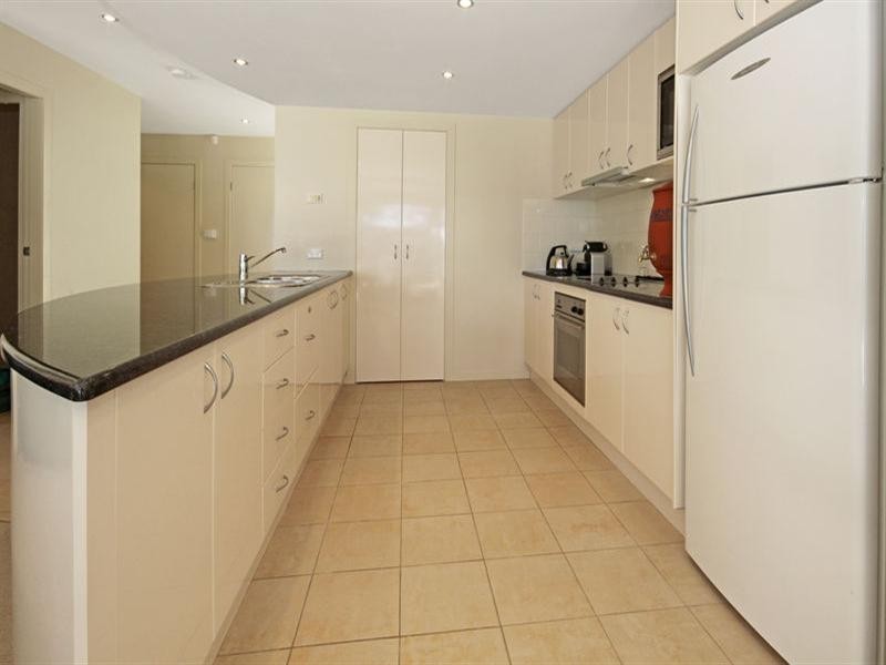 5b Barbara Crescent, Denhams Beach NSW 2536