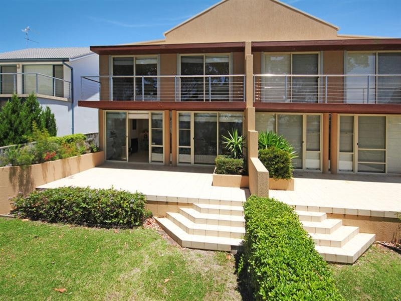 5b Barbara Crescent, Denhams Beach NSW 2536