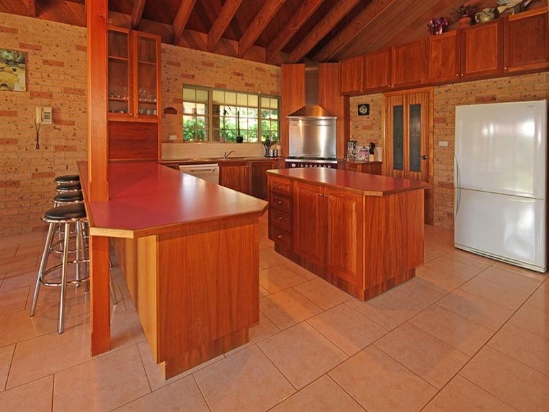 6 Kauzal Crescent, Surf Beach NSW 2536