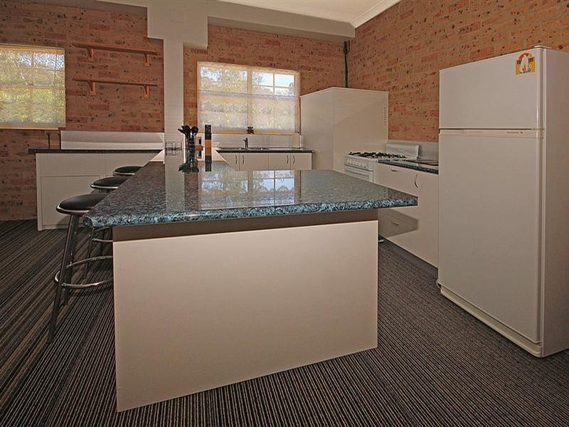 6 Kauzal Crescent, Surf Beach NSW 2536