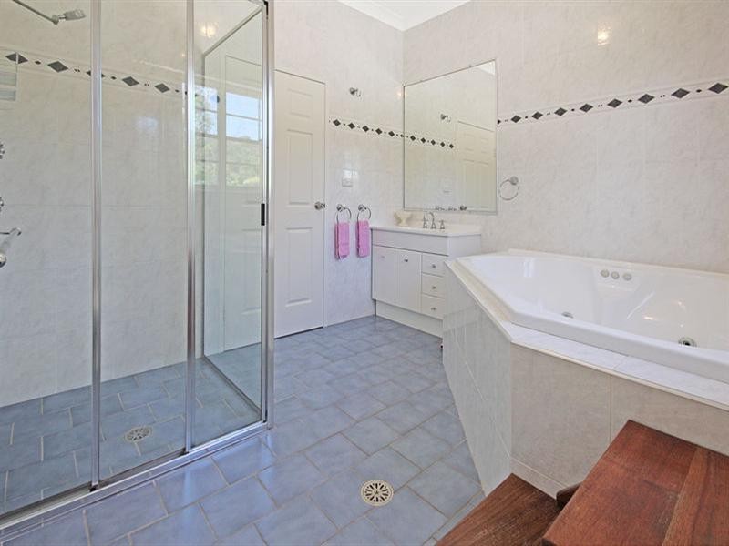 6 Kauzal Crescent, Surf Beach NSW 2536