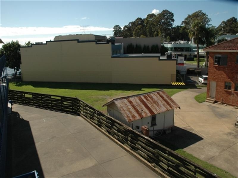 17 Beach Road, Batemans Bay NSW 2536