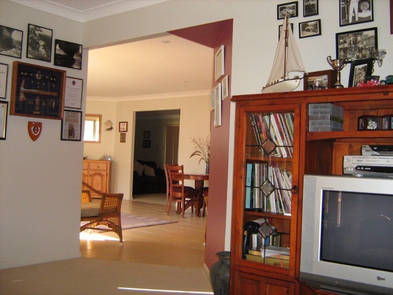 9 Hartog Place, Sunshine Bay NSW 2536