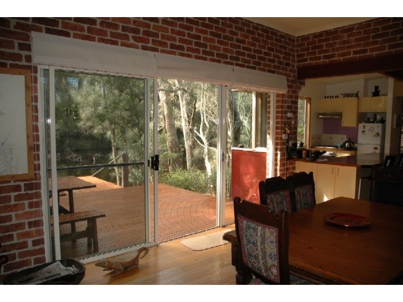 28 Rosedale Parade, Batemans Bay NSW 2536