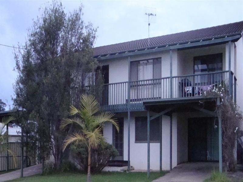 1/4 Cook Avenue, Surf Beach NSW 2536