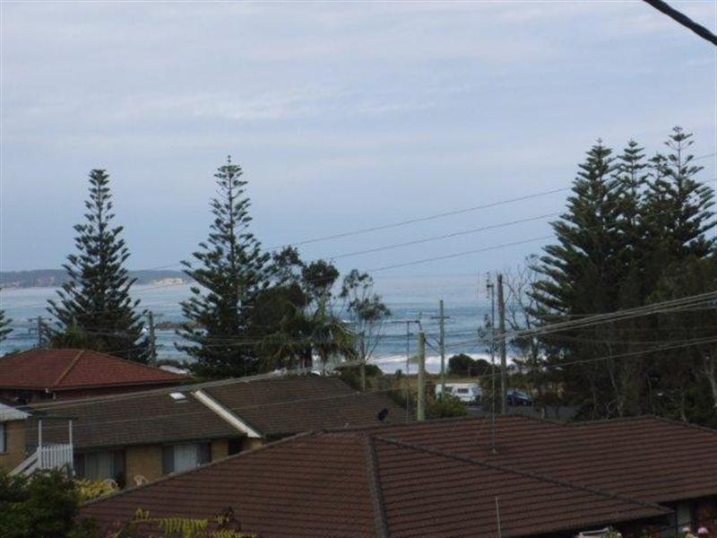 5 Ocean Avenue, Surf Beach NSW 2536