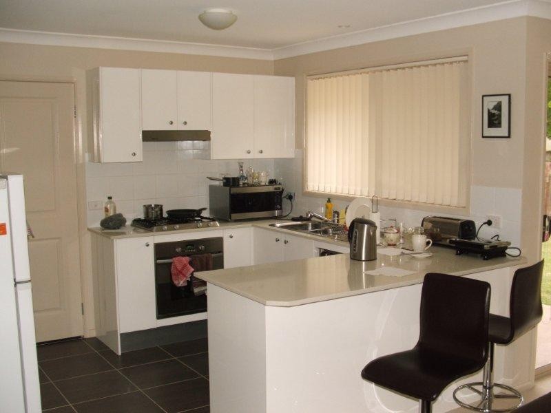 39 Flinders Way, Surf Beach NSW 2536