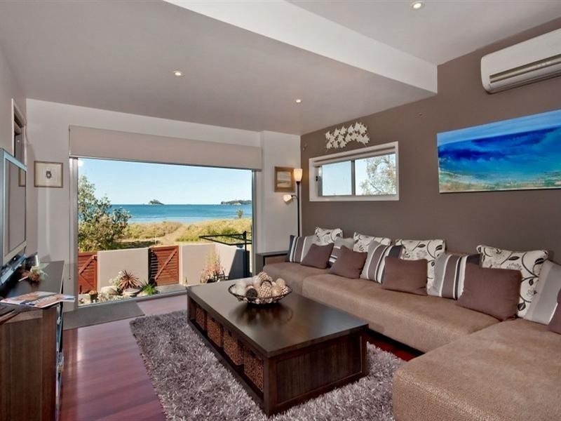 72 Myamba Parade, Surfside NSW 2536