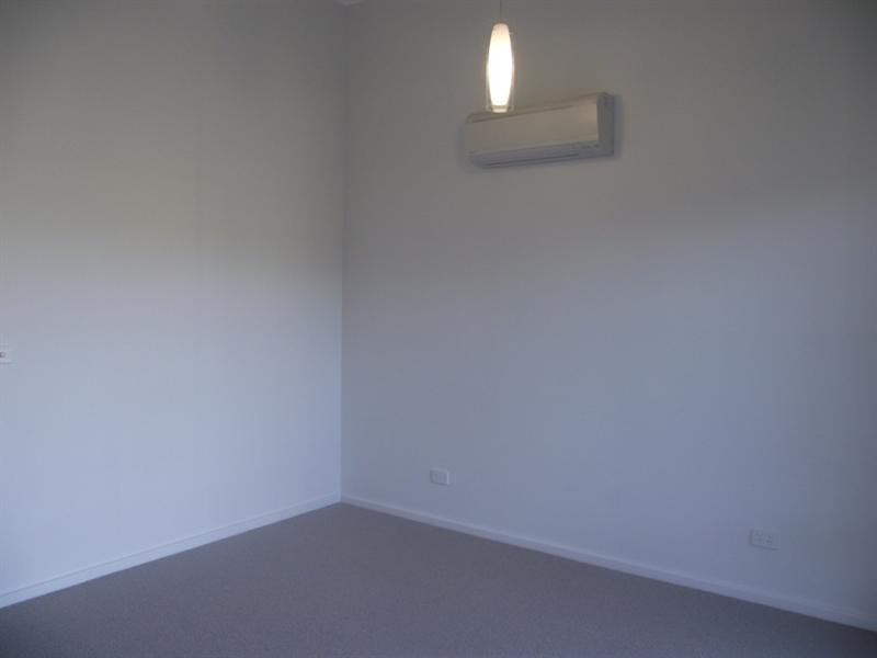 2/9 Millers Crescent, Moruya Heads NSW 2537