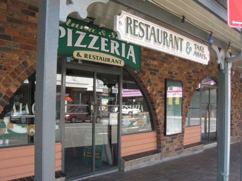 2/20 Church St, ‘Anna and Sam’s Pizza’, Moruya NSW 2537