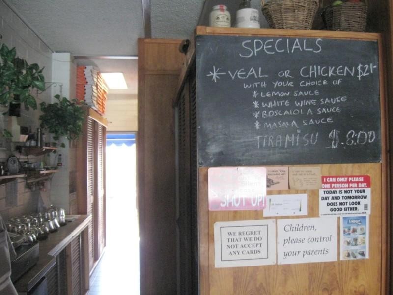 2/20 Church St, ‘Anna and Sam’s Pizza’, Moruya NSW 2537