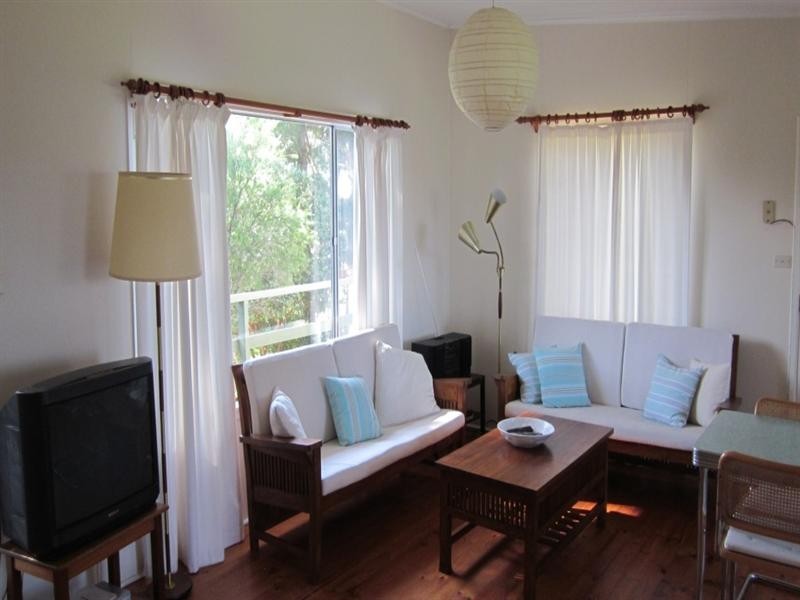 26 Karoo Crescent, Malua Bay NSW 2536