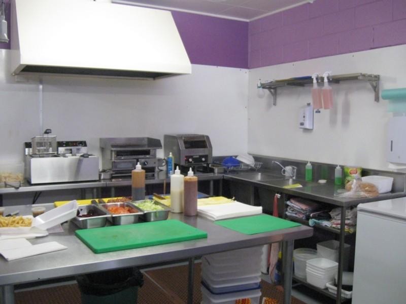 1/6 Canbrook Rd ‘Billys TakeAway’, Batemans Bay NSW 2536