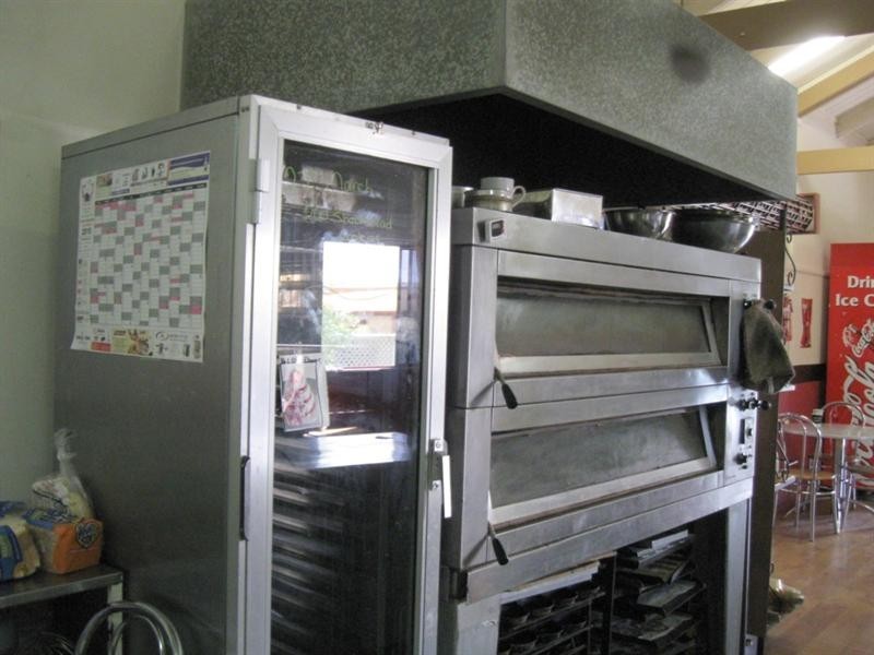 46 Sydney St, ClockTower Arcade ‘Patisserie/Cafe’, Mogo NSW 2536