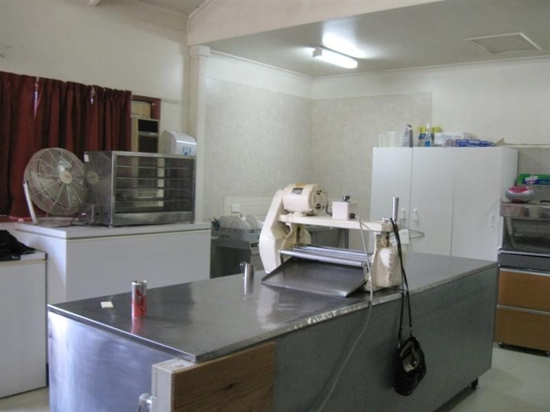 46 Sydney St, ClockTower Arcade ‘Patisserie/Cafe’, Mogo NSW 2536