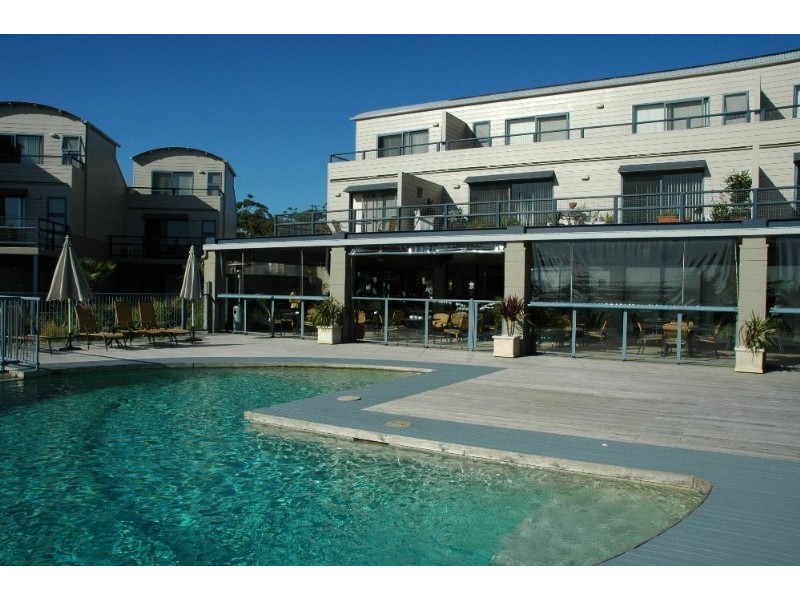 102/202 Beach Road, Batehaven NSW 2536