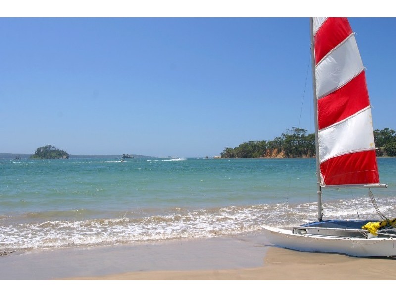 102/202 Beach Road, Batehaven NSW 2536