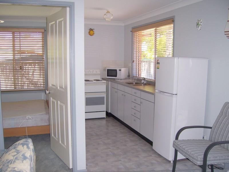 36 Iluka Street, Broulee NSW 2537