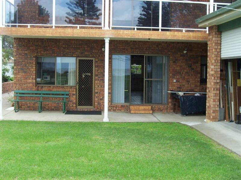 32b Myamba Parade, Surfside NSW 2536