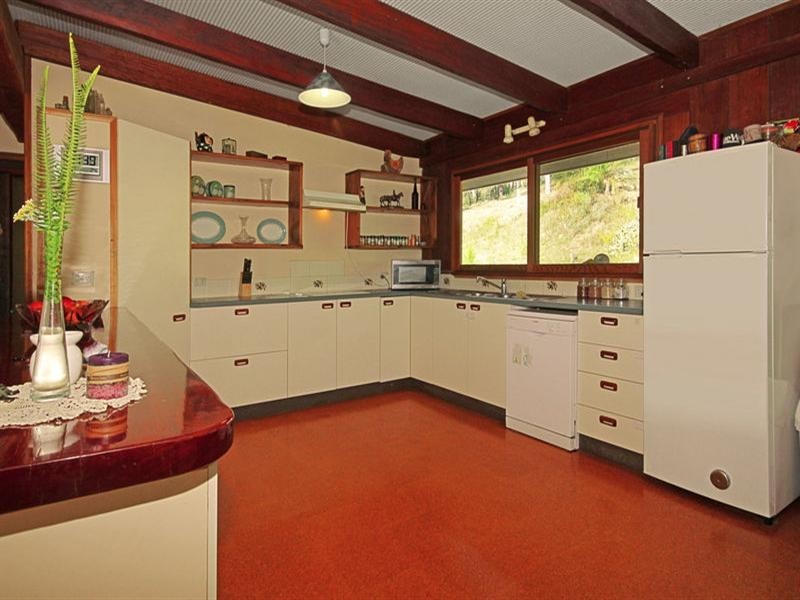 330 Tomakin Road, Mogo NSW 2536