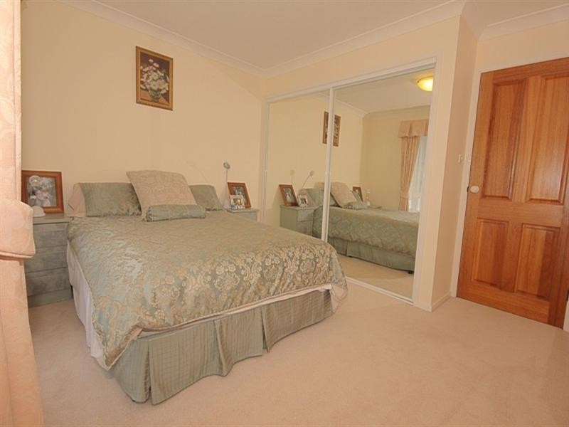 13 Baker Street, Broulee NSW 2537