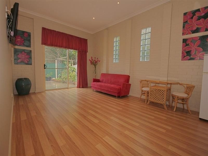13 Baker Street, Broulee NSW 2537