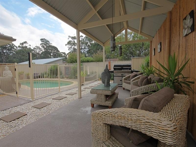 4 Marcelle Close, Broulee NSW 2537