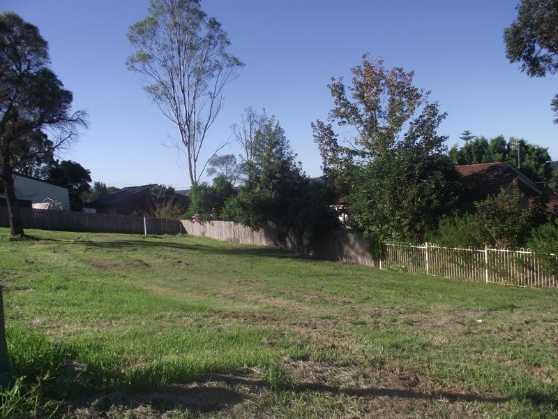 2 Jeffery Place, Moruya NSW 2537