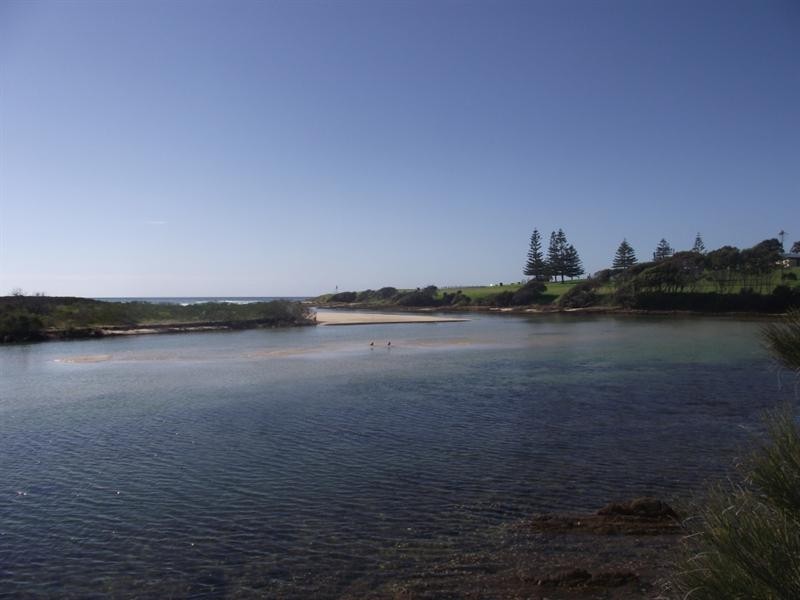 9 Dulling Street, Dalmeny NSW 2546