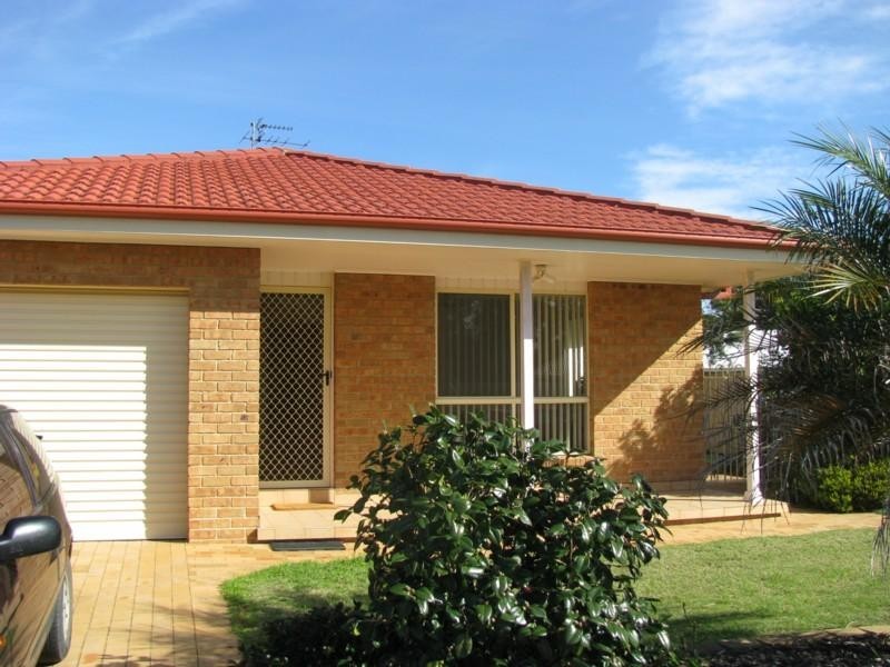 10b Woolabar Drive, Broulee NSW 2537