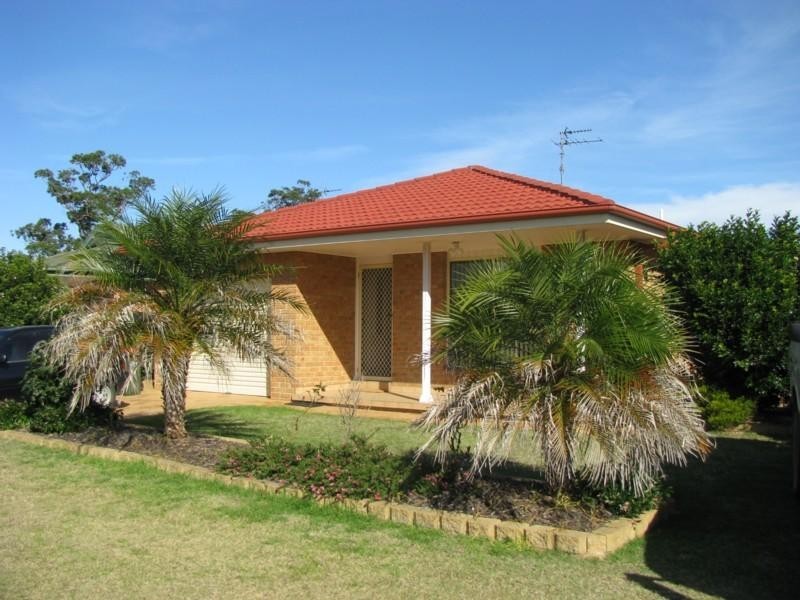 10b Woolabar Drive, Broulee NSW 2537