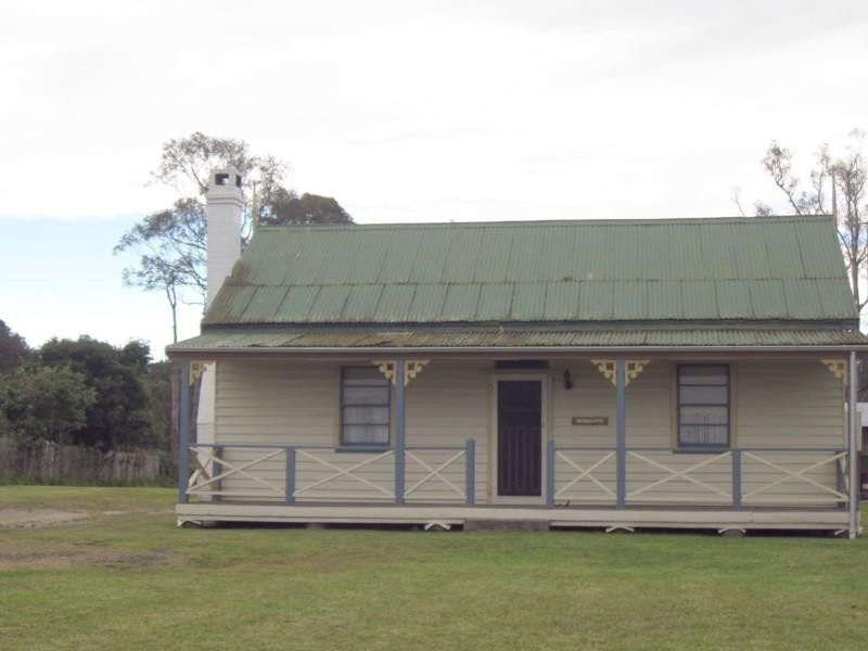 3 Luck Street, Moruya NSW 2537