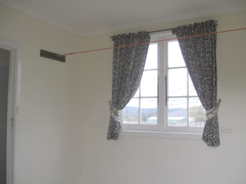 3 Luck Street, Moruya NSW 2537