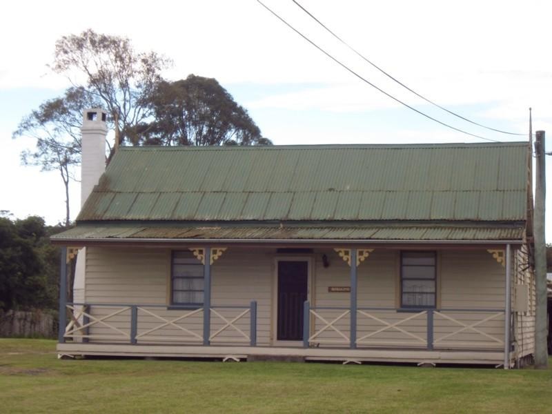 3 Luck Street, Moruya NSW 2537