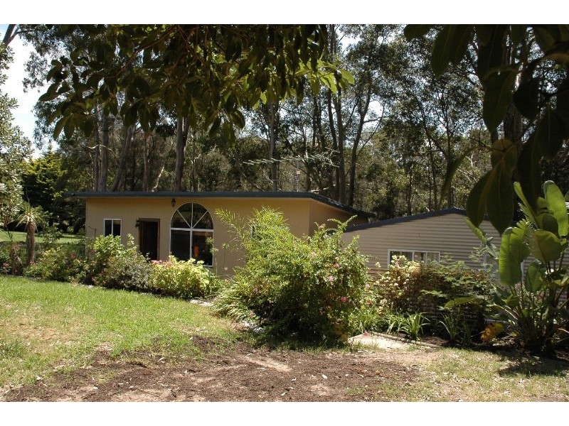 6 Rosedale Parade, Batemans Bay NSW 2536
