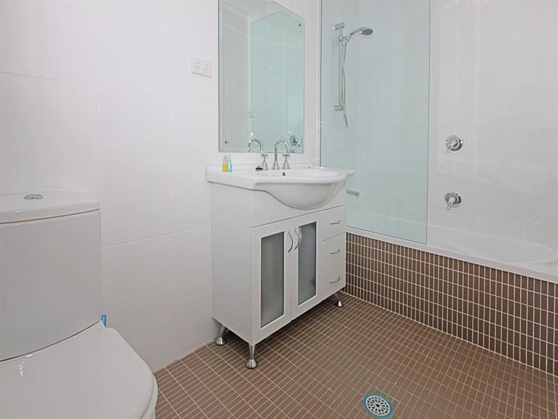 65 Grant Street, Broulee NSW 2537