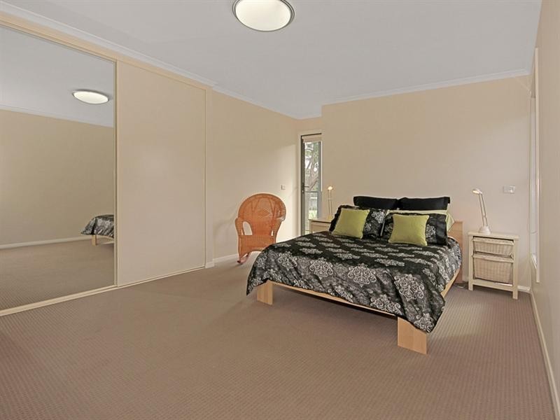 65 Grant Street, Broulee NSW 2537