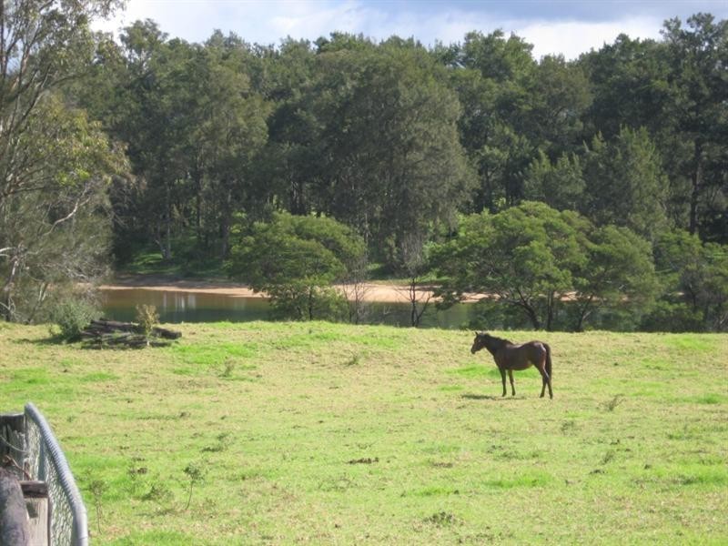36 Behringers Point Lane, Moruya NSW 2537