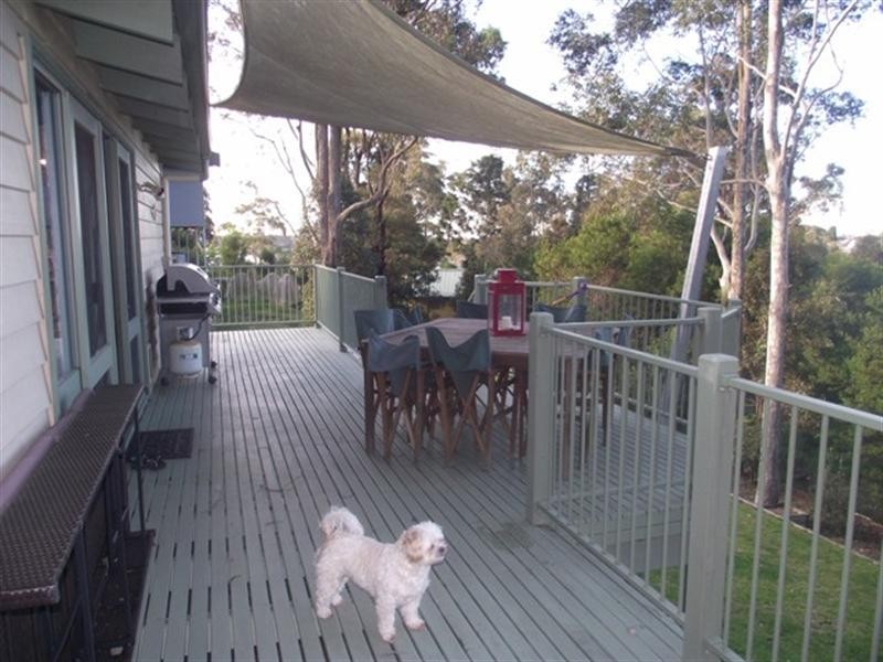 12 Hazel Road, Moruya Heads NSW 2537