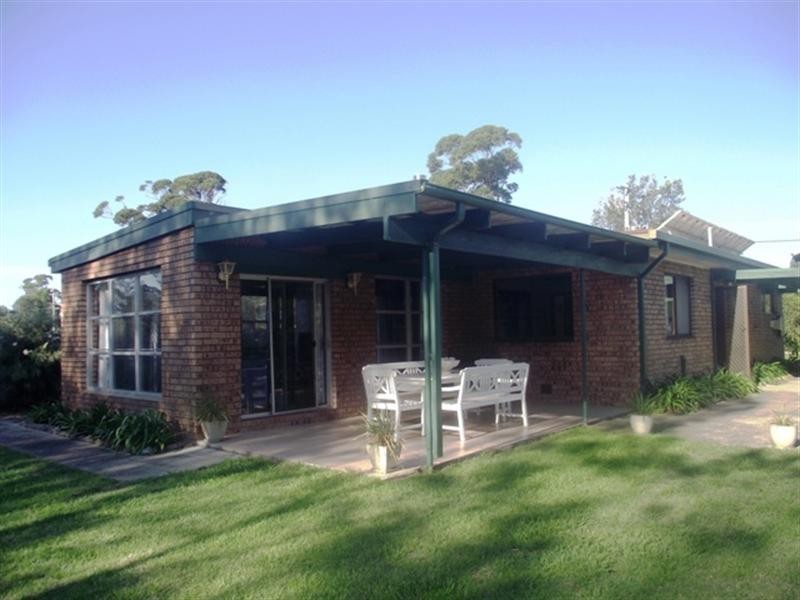 5 Native Way, Moruya Heads NSW 2537