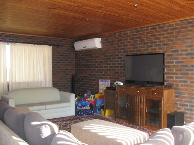 23 Forest Parade, Tomakin NSW 2537