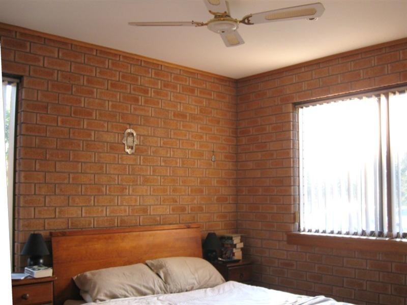 23 Forest Parade, Tomakin NSW 2537