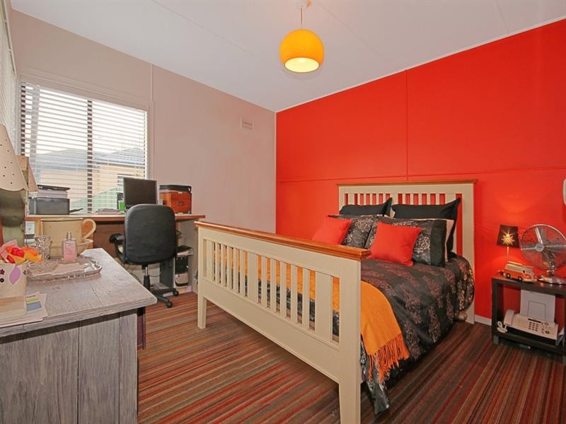 100 Smith Street, Broulee NSW 2537